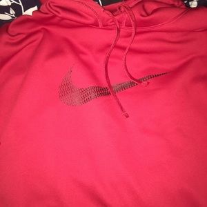 Nike therma fit